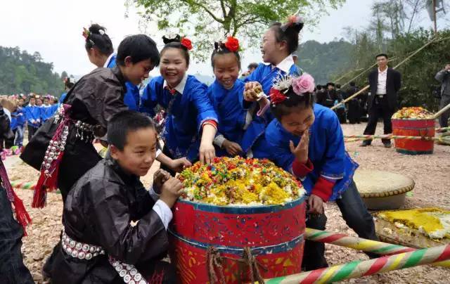 贵州旅游“美食景点”介绍